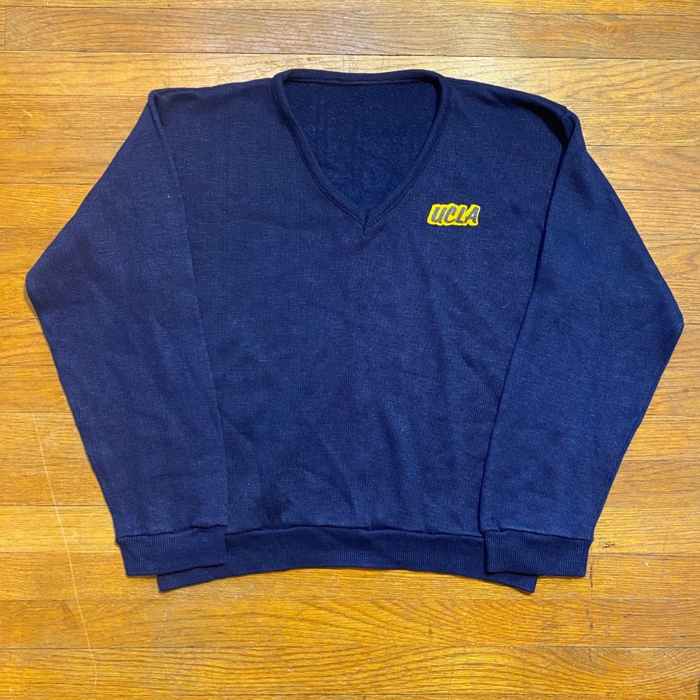 Vintage 70s/80s UCLA Bruins V-Neck Sweatshirt Navy Collegiate Pullover Size S